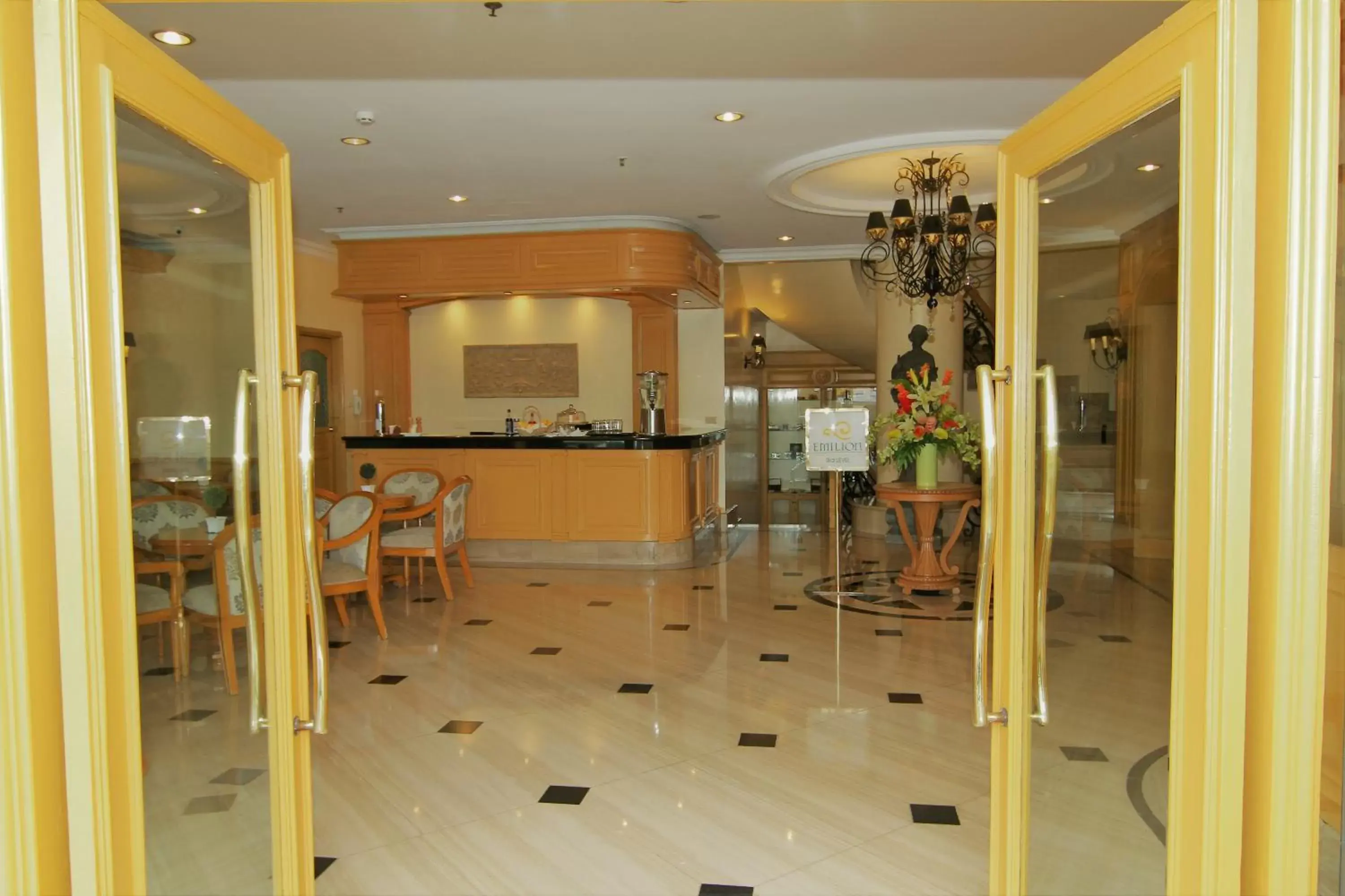 The Grand Dame Hotel